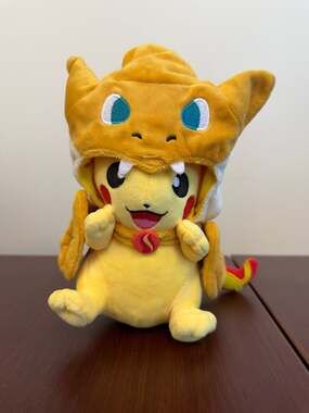 Pokémon Center Pikachu Mega Charizard Y Poncho Plush 2018